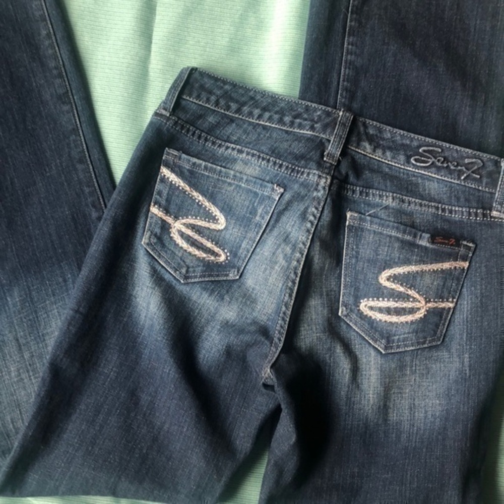 Seven7 jeans size 4 straight leg blue jeans